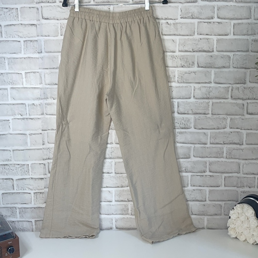 Tan Wide Leg Pants with Elastic Waistband and Relaxed Fit - Picture 3 of 3